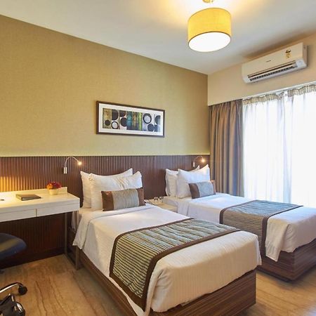 Residency Sarovar Portico Bombaj Zewnętrze zdjęcie
