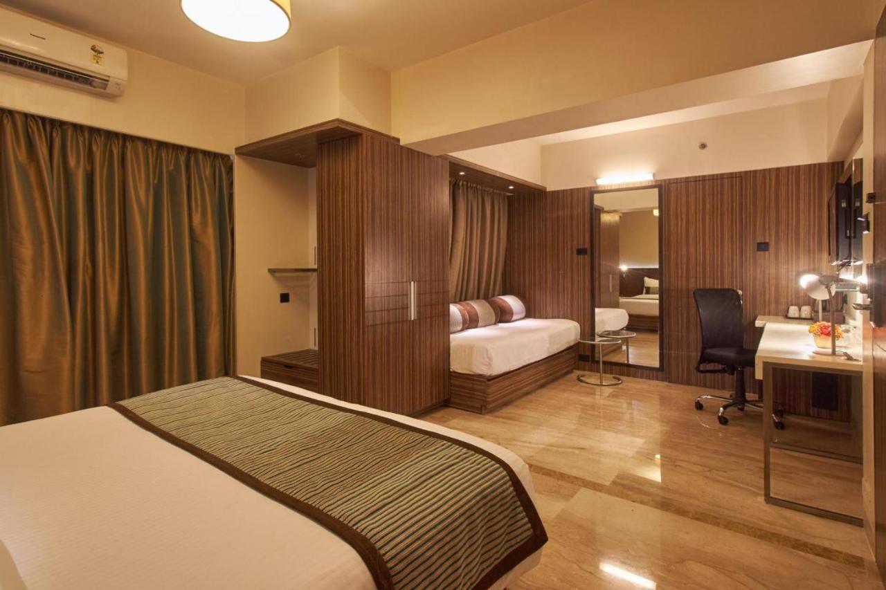 Residency Sarovar Portico Bombaj Zewnętrze zdjęcie