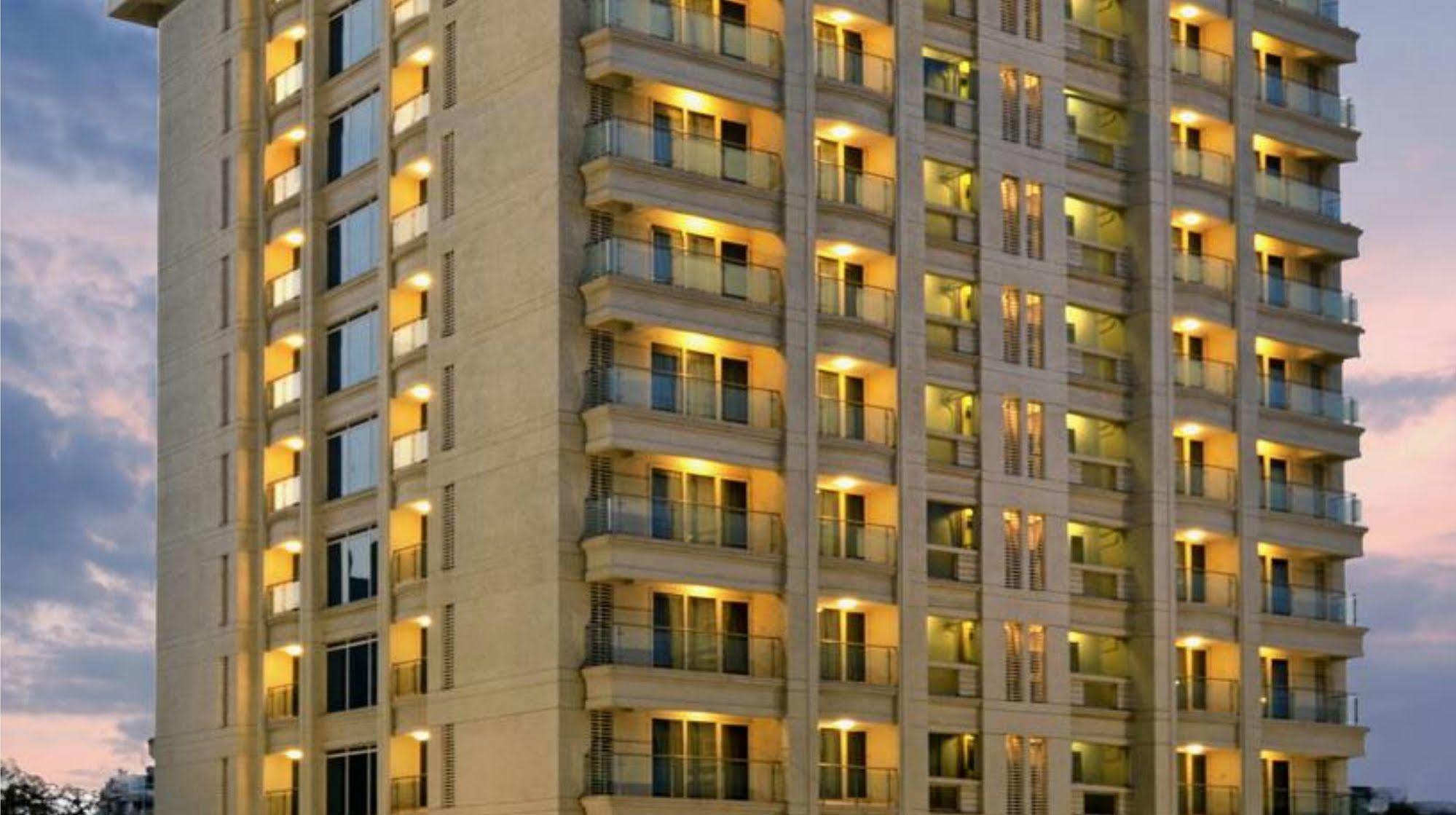 Residency Sarovar Portico Bombaj Zewnętrze zdjęcie