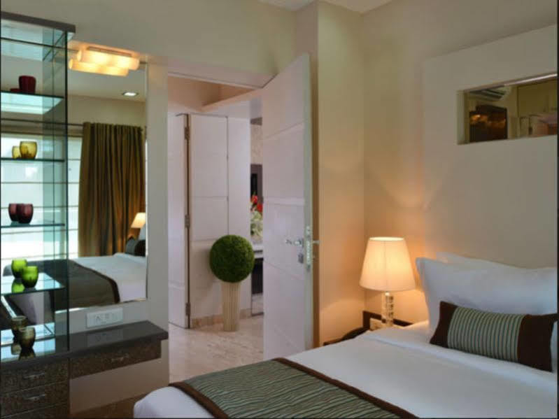 Residency Sarovar Portico Bombaj Zewnętrze zdjęcie