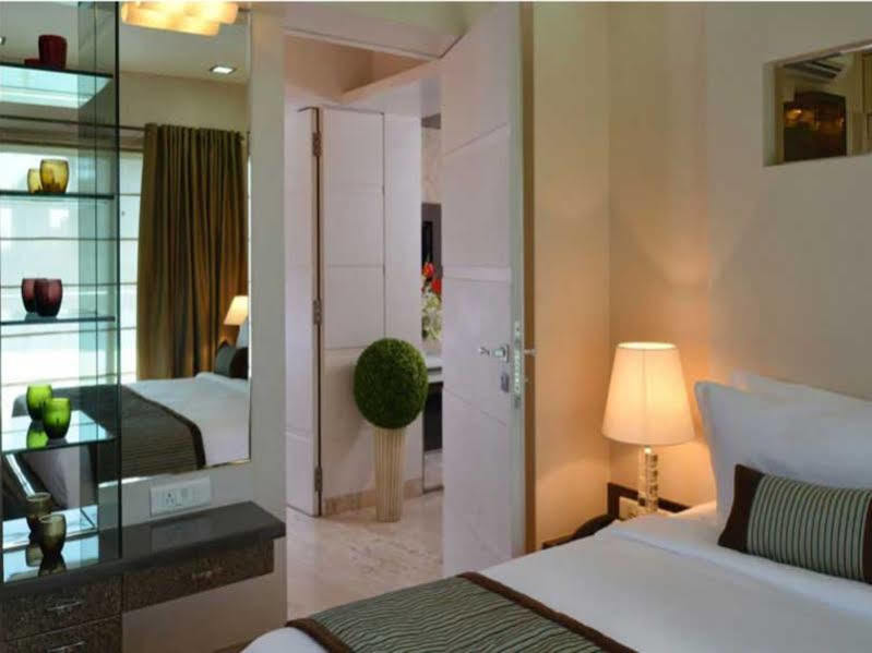 Residency Sarovar Portico Bombaj Zewnętrze zdjęcie