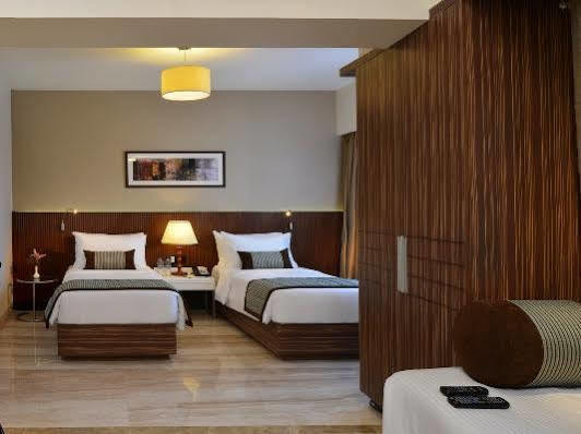 Residency Sarovar Portico Bombaj Zewnętrze zdjęcie